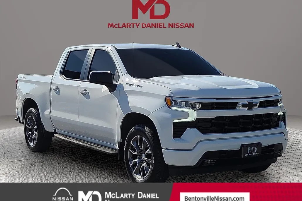 2022 Chevrolet Silverado 1500 RST photo 1