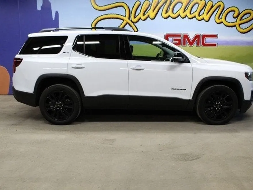 2023 Gmc Acadia SLT photo 1