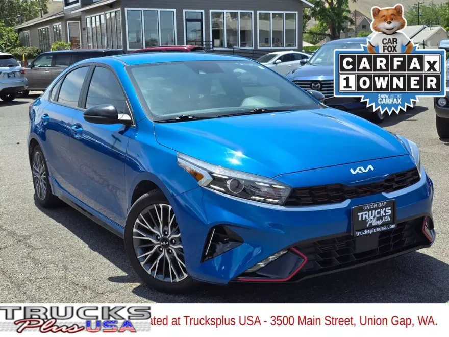 2023 Kia Forte GT-Line photo 1