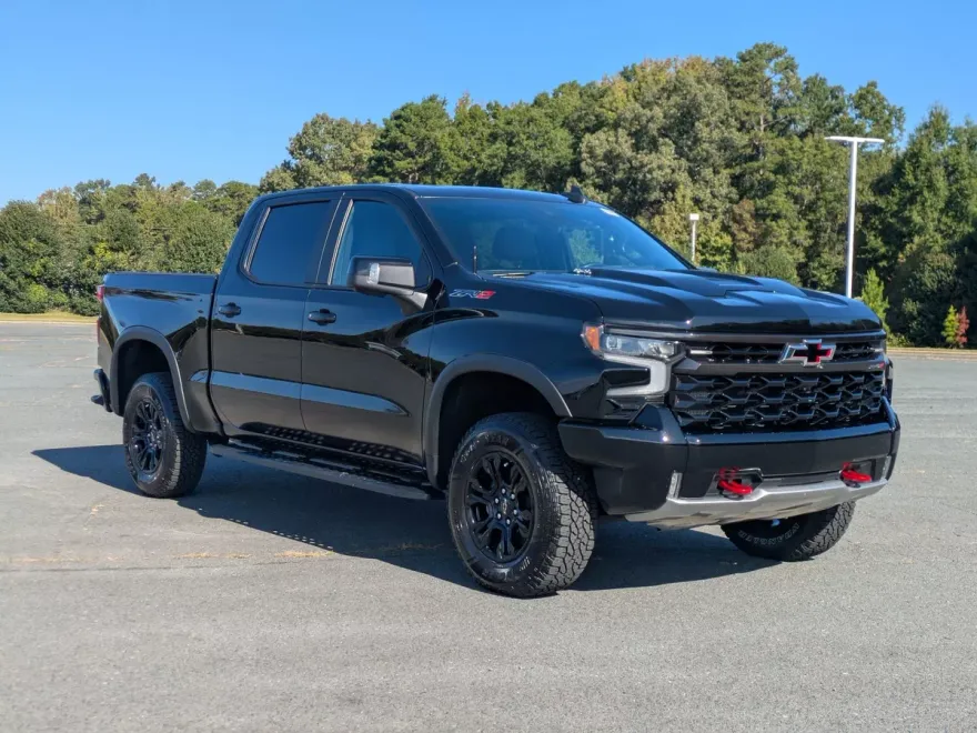 2022 Chevrolet Silverado 1500 ZR2 photo 1