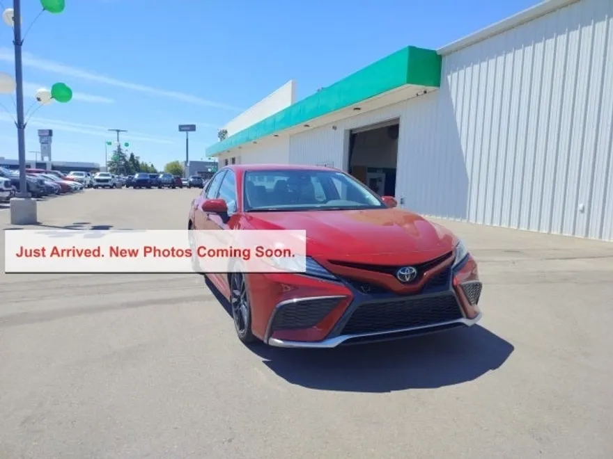 2023 Toyota Camry XSE photo 1