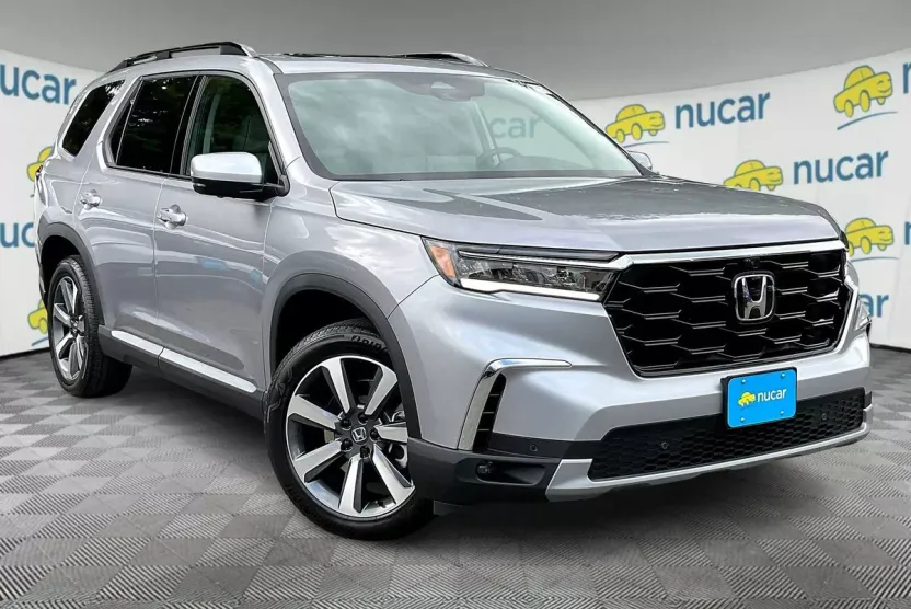 2025 Honda Pilot Elite photo 1