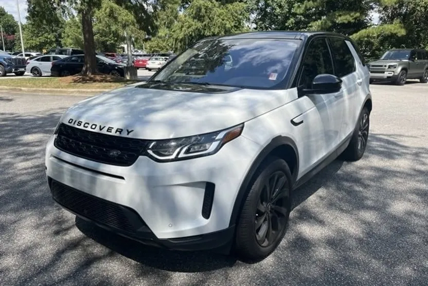 2020 Land Rover Discovery Sport S photo 1