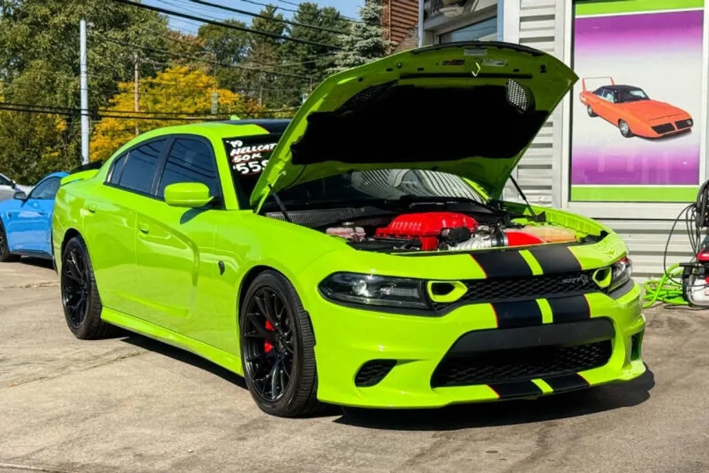 2019 Dodge Charger SRT8 Hellcat photo 1