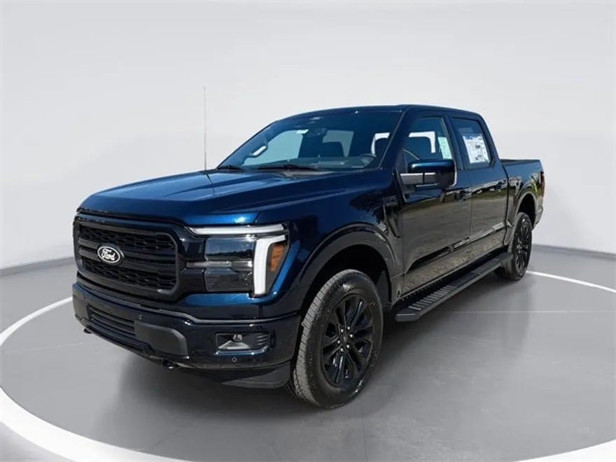 2025 Ford F-150 Lariat photo 1