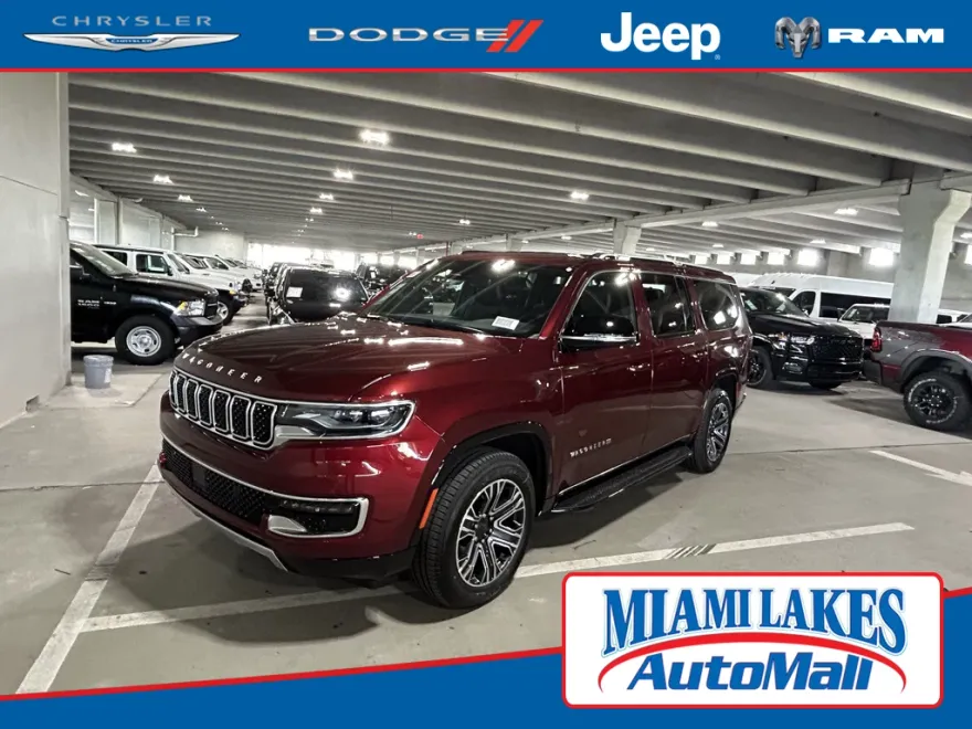 2024 Jeep Wagoneer L Series II photo 1