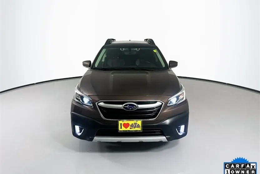 2021 Subaru Outback Limited photo 1