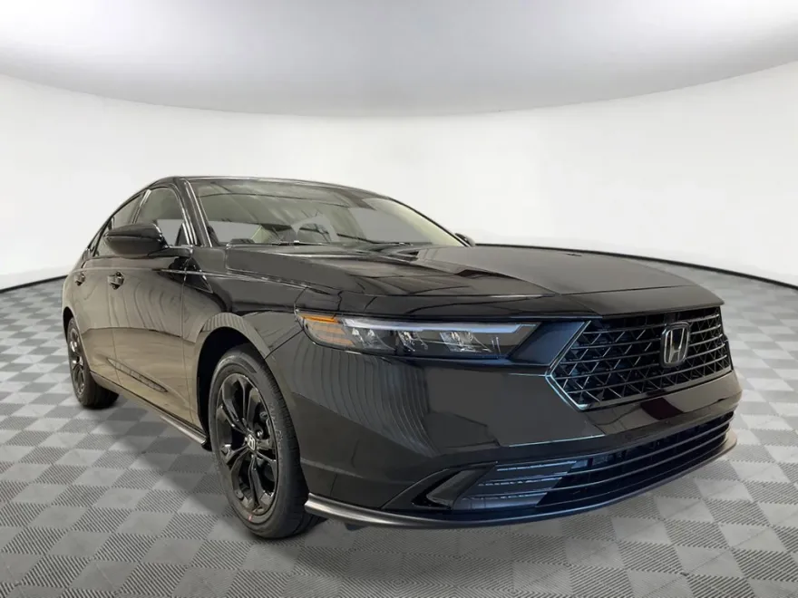 2025 Honda Accord SE photo 1