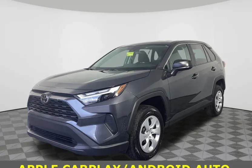 2024 Toyota RAV4 LE photo 1