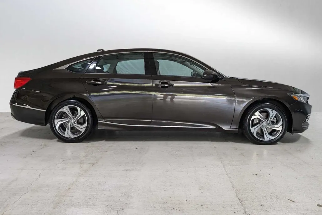 2018 Honda Accord EX-L 2.0T photo 1