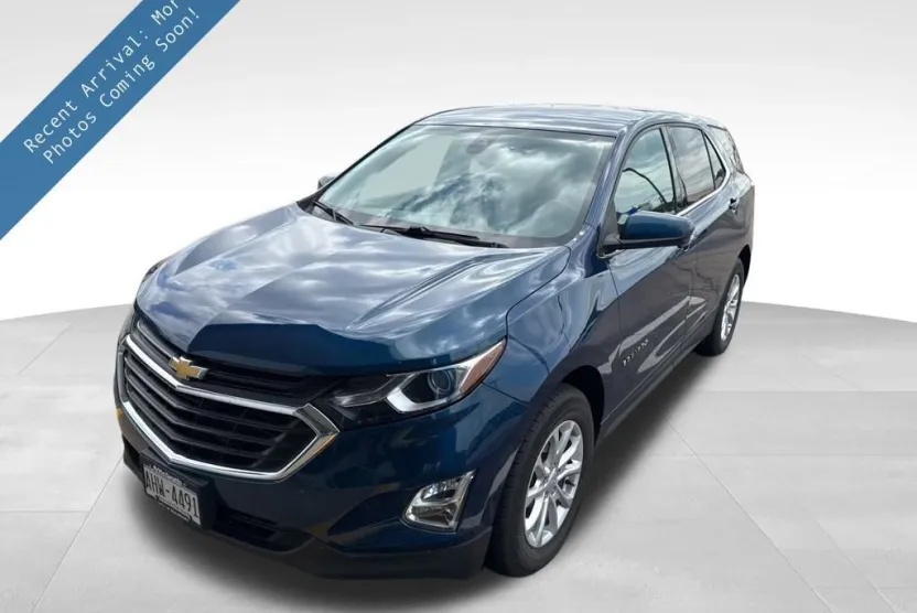 2020 Chevrolet Equinox LT photo 1
