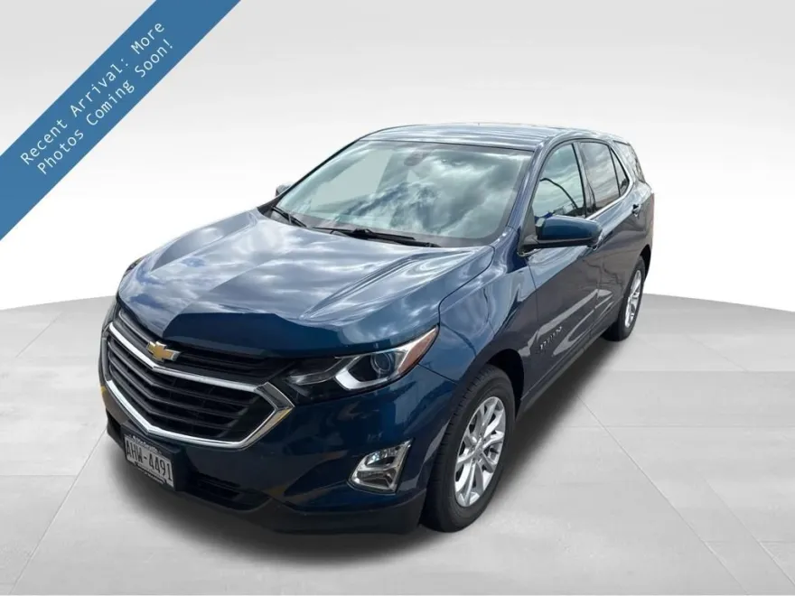 2020 Chevrolet Equinox LT photo 1