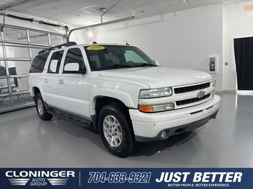 2005 Chevrolet Suburban 1500 Z71 photo 1