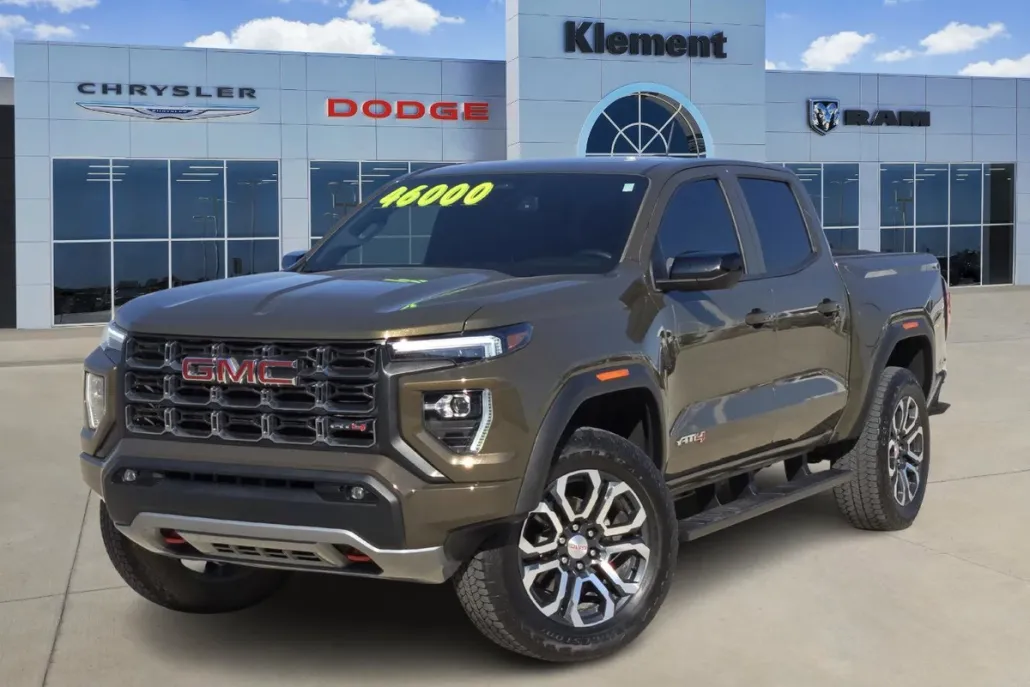 2024 Gmc Canyon AT4 photo 1