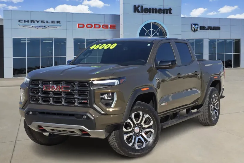 2024 Gmc Canyon AT4 photo 1