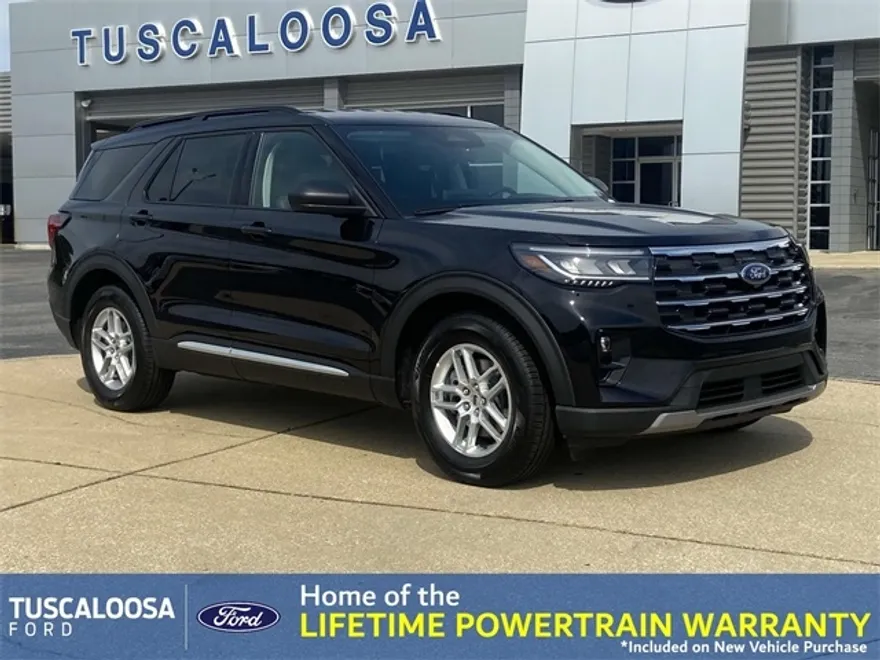 2025 Ford Explorer photo 1