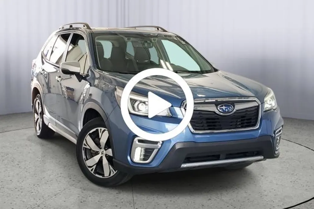 2019 Subaru Forester Touring photo 1