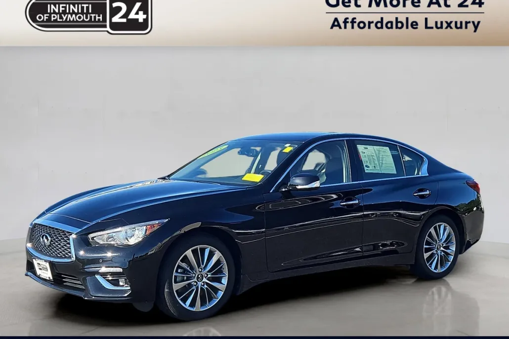 2023 Infiniti Q50 LUXE AWD photo 1