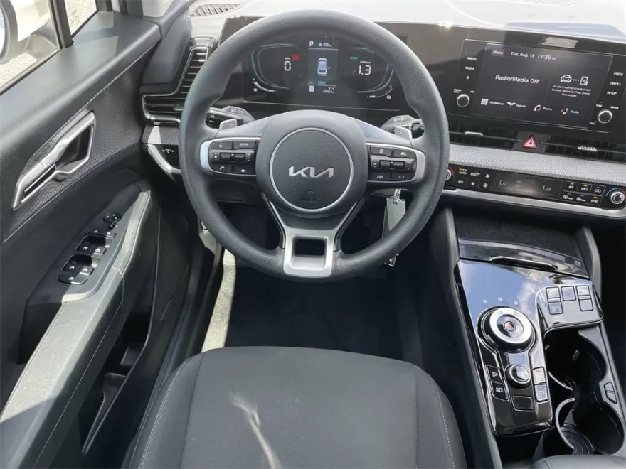 2023 Kia Sportage Hybrid LX photo 1