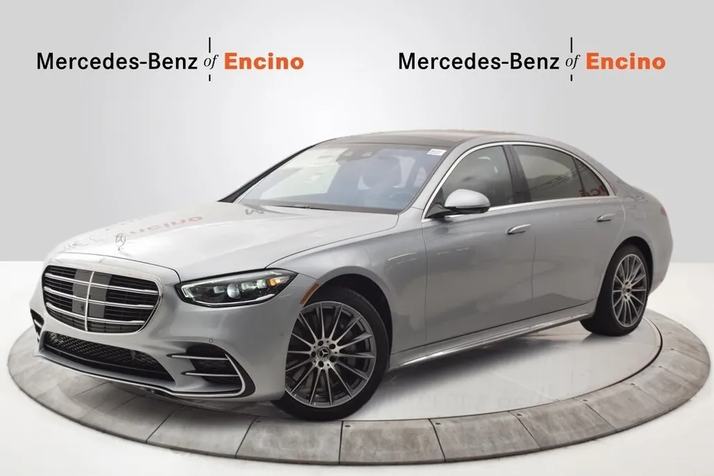 2026 Mercedes Benz S 580e Plug-In Hybrid photo 1