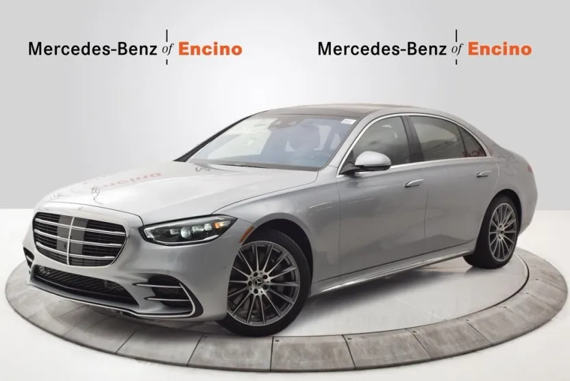 2026 Mercedes Benz S 580e Plug-In Hybrid photo 1