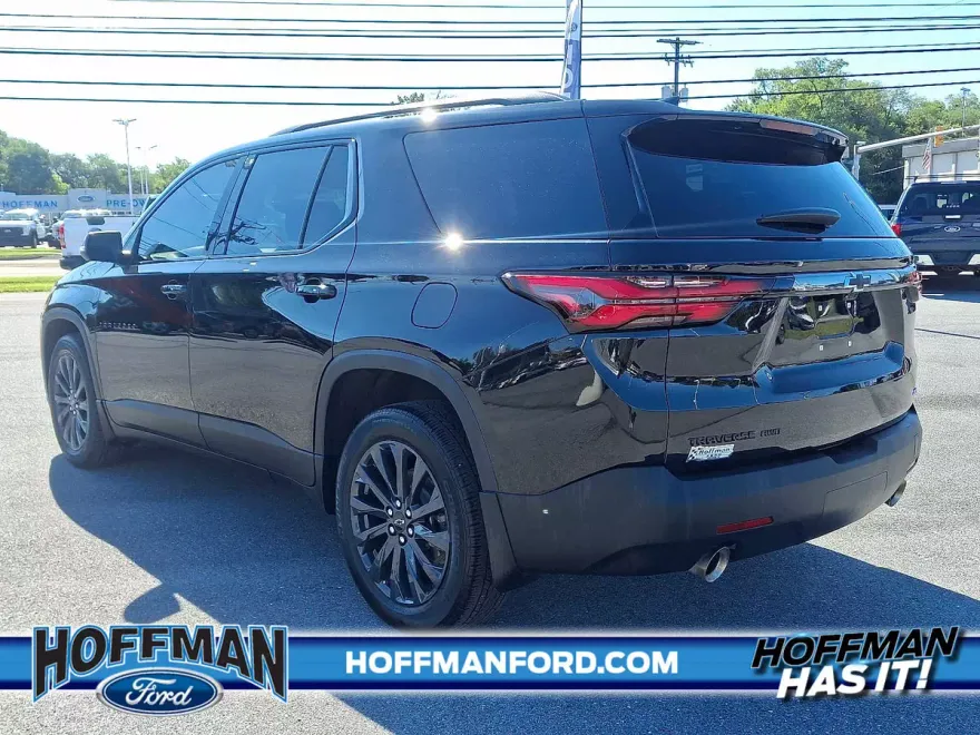 2023 Chevrolet Traverse RS photo 1