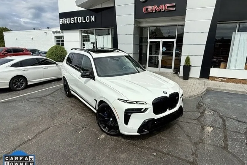 2024 Bmw X7 M60i photo 1