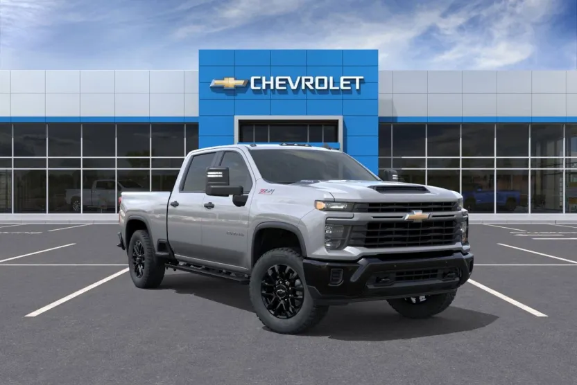 2025 Chevrolet Silverado 2500HD Custom photo 1