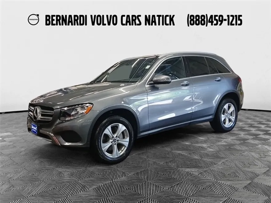2018 Mercedes Benz GLC 300 4MATIC photo 1
