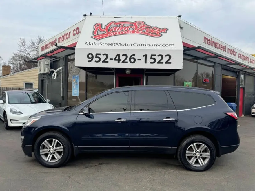 2015 Chevrolet Traverse 1LT photo 1