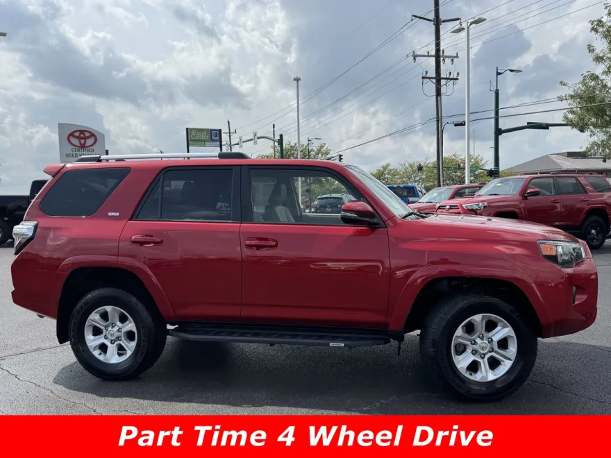 2023 Toyota 4Runner SR5 Premium photo 1