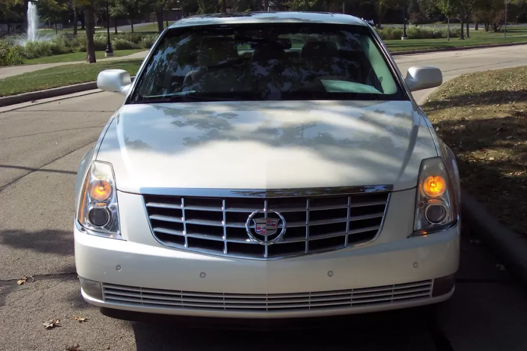 2008 Cadillac DTS photo 1