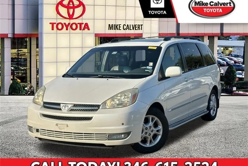 2005 Toyota Sienna XLE Limited photo 1