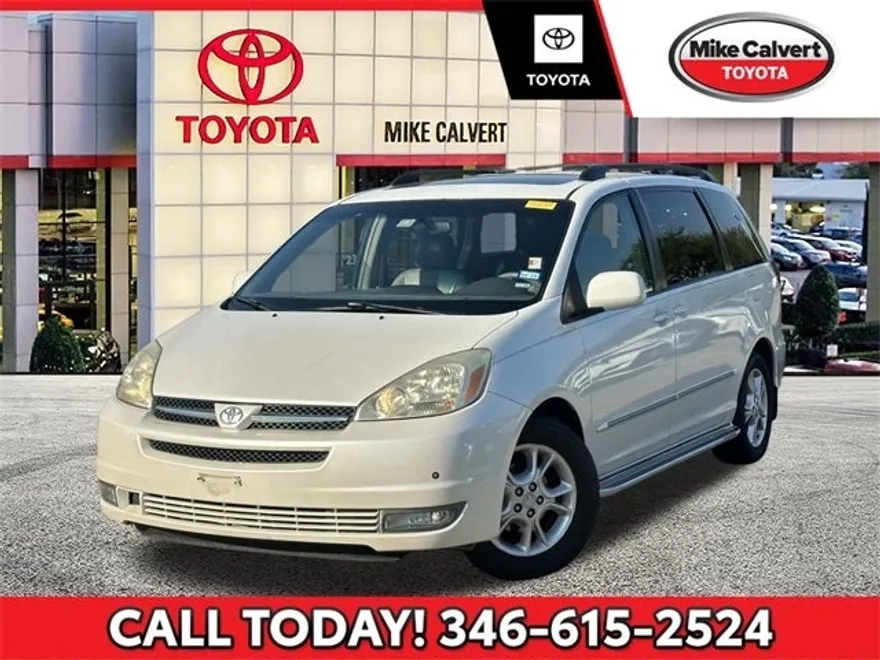 2005 Toyota Sienna XLE Limited photo 1