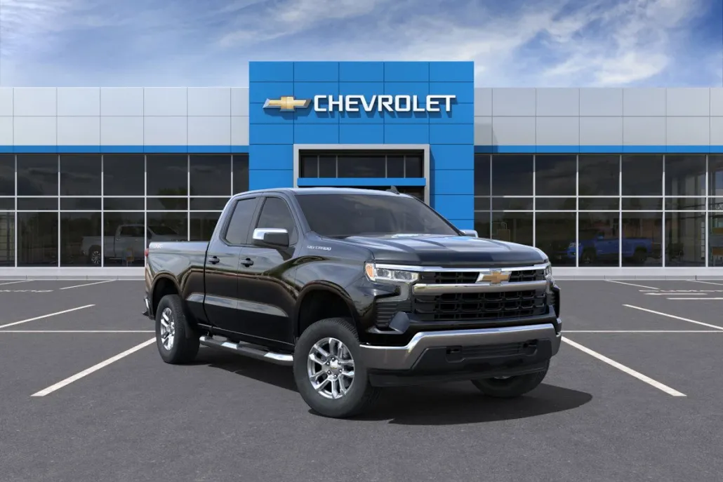 2023 Chevrolet Silverado 1500 LT photo 1