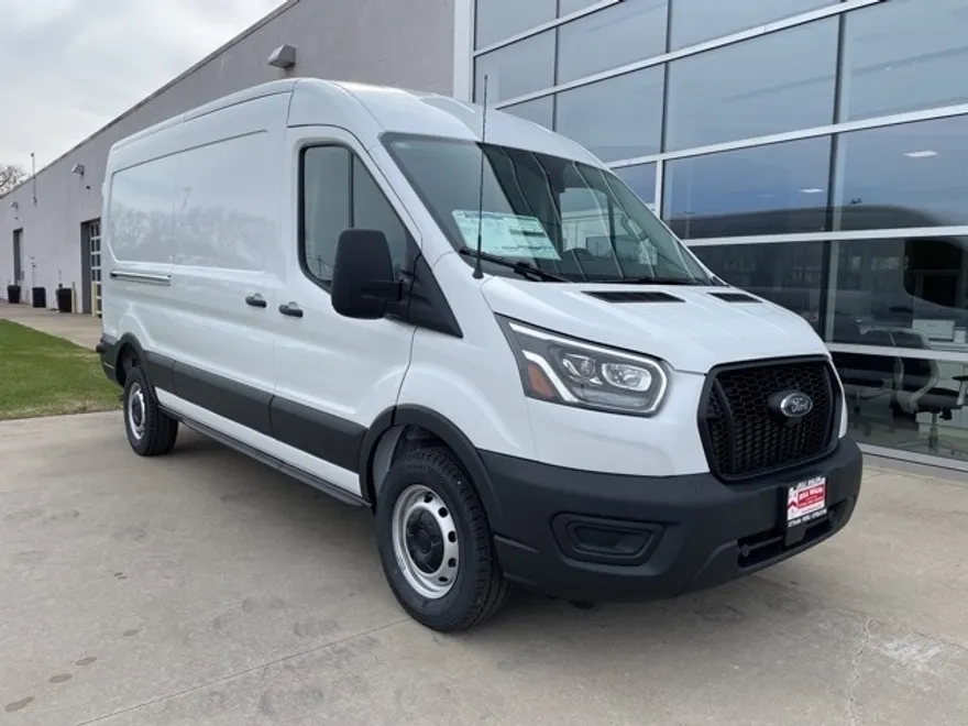 2025 Ford Transit photo 1