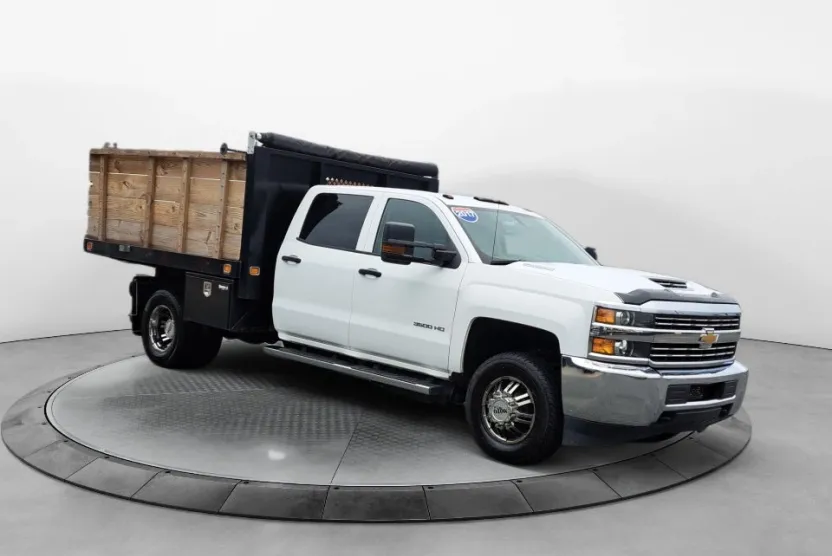 2017 Chevrolet Silverado 3500HD Work Truck photo 1