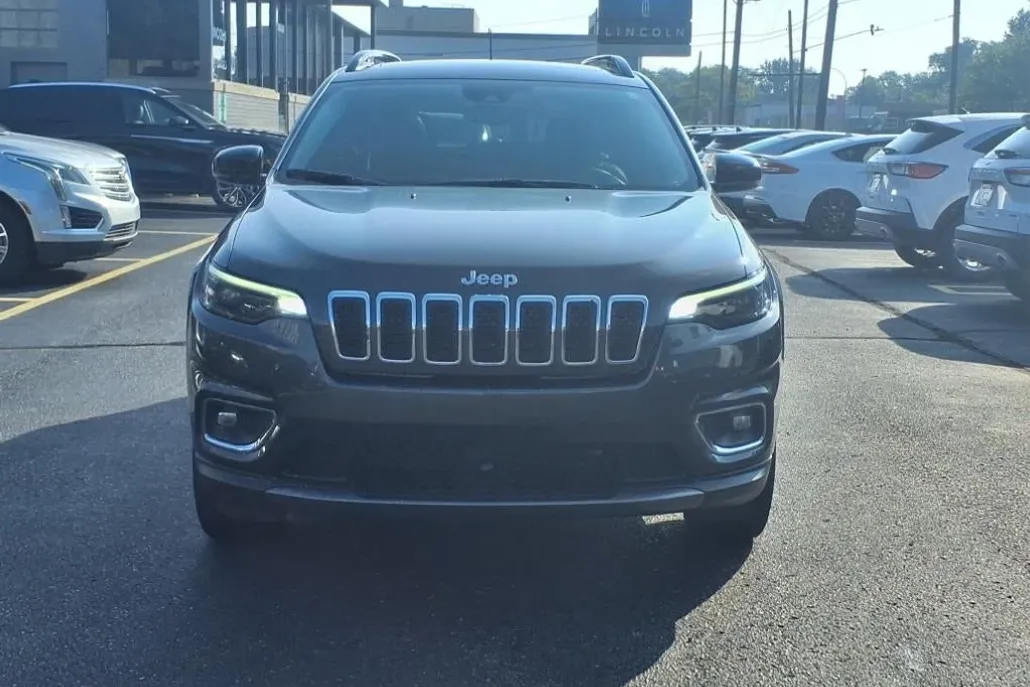 2022 Jeep Cherokee Limited photo 1