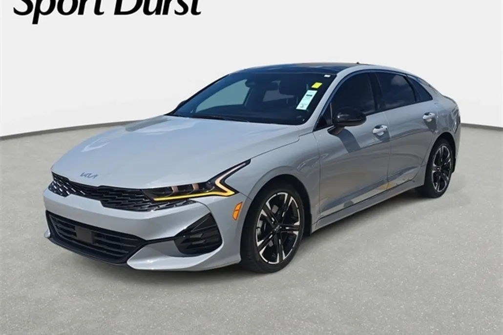 2024 Kia K5 GT-Line photo 1