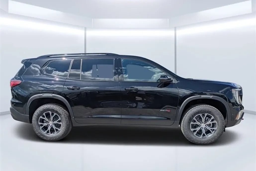 2026 Gmc Acadia AT4 photo 1
