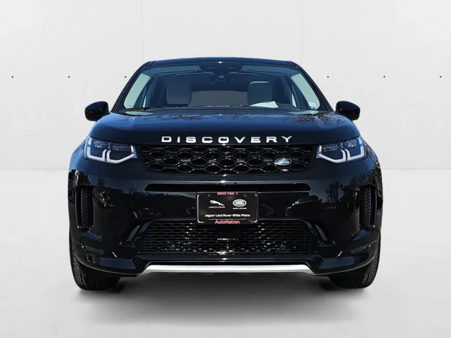 2025 Land Rover Discovery Sport S photo 1