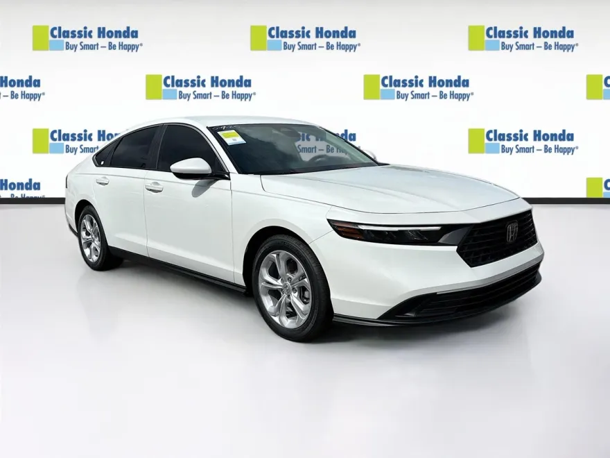2025 Honda Accord LX photo 1