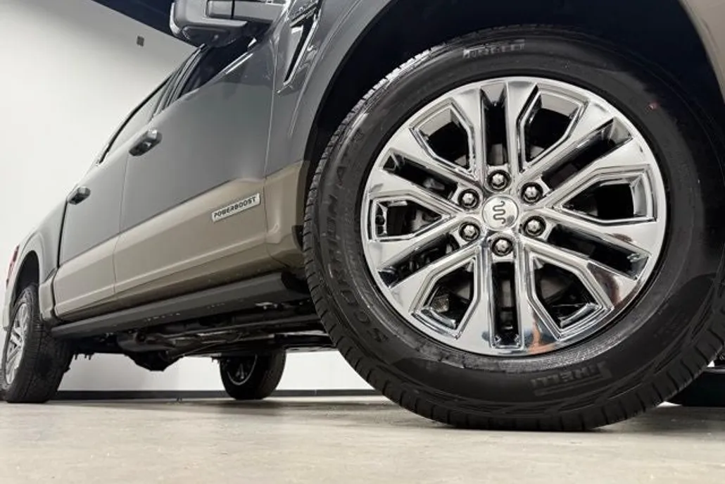 2025 Ford F-150 King Ranch photo 1