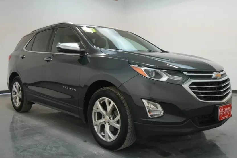 2020 Chevrolet Equinox Premier photo 1