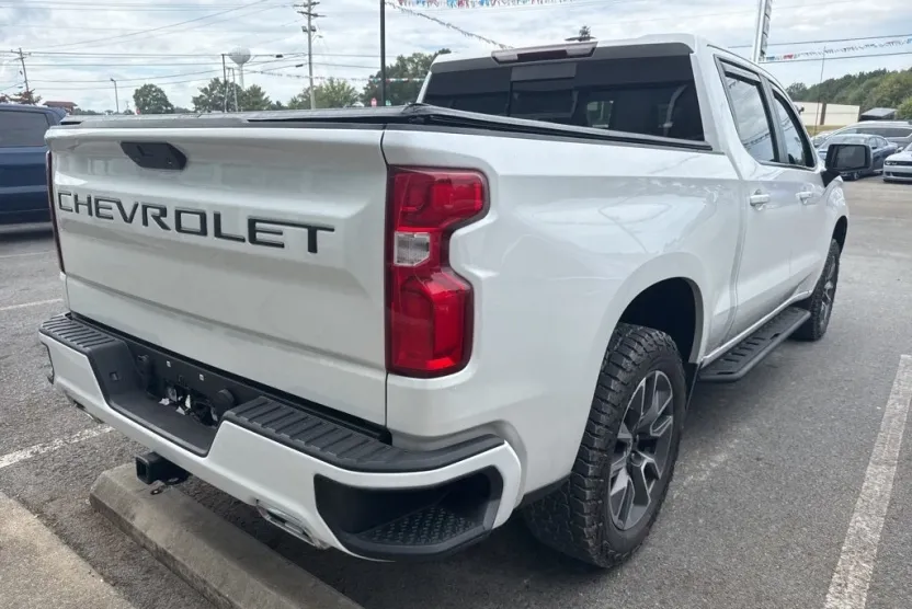 2021 Chevrolet Silverado 1500 RST photo 1