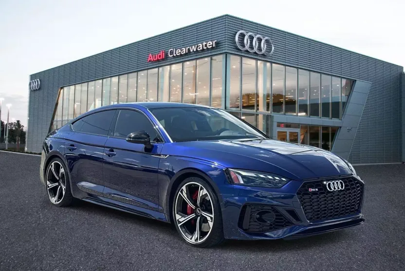 2023 Audi RS 5 photo 1