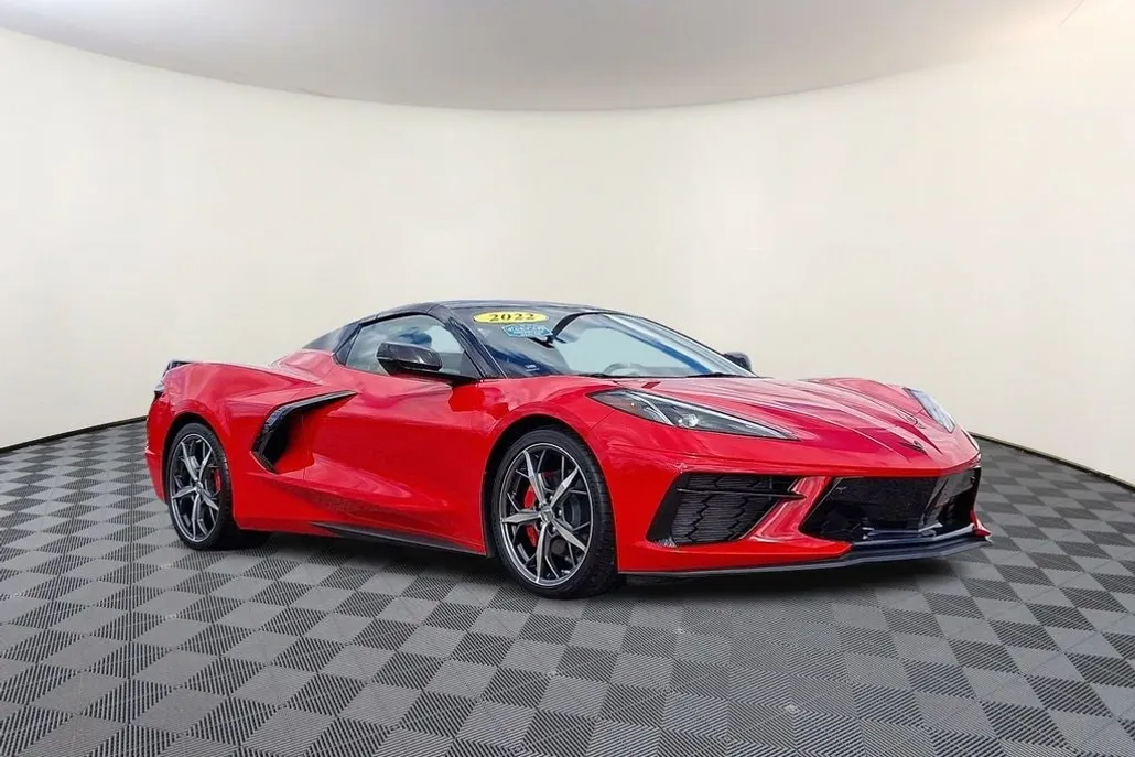 2022 Chevrolet Corvette Stingray 2LT photo 1