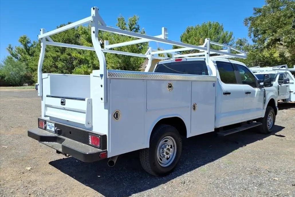2026 Ford F-250 XL photo 1