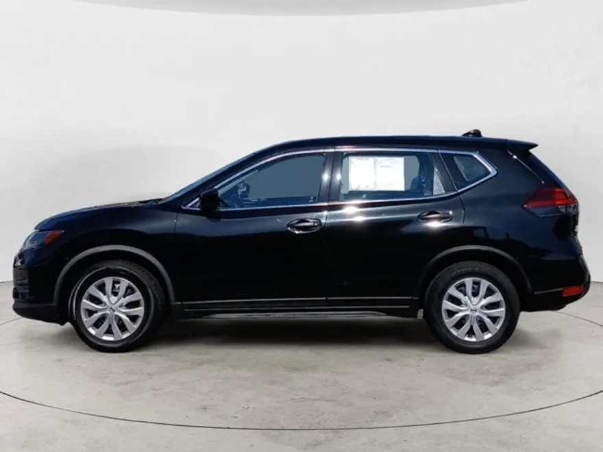 2020 Nissan Rogue S photo 1
