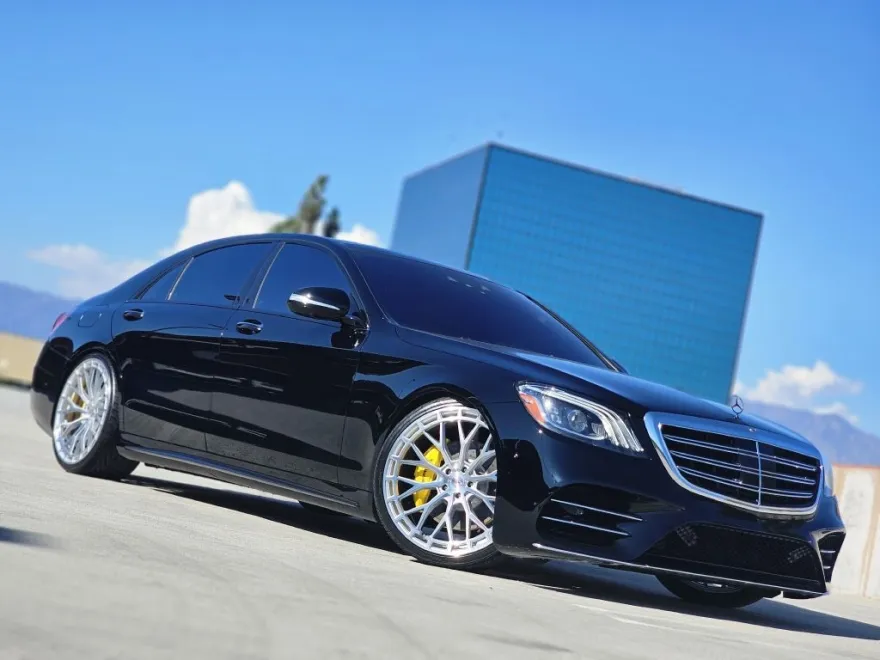 2018 Mercedes Benz S 560 photo 1